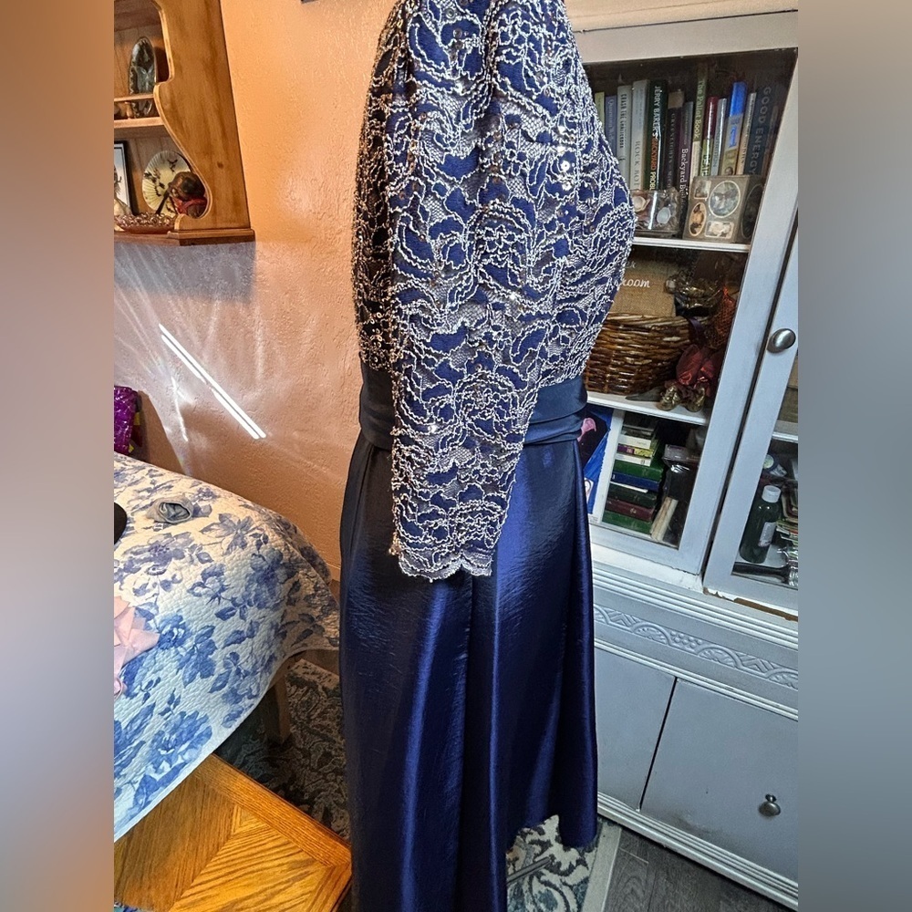 R&M Richards Navy and Gold Sequin Lace 3/4 Sleeve Dress - Picture 6 of 11